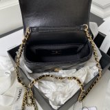 Inspired AP3485 Clutch With Chain Replica Shiny Bags