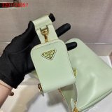 Replica Prada Handbags Cheap Highest Quality For Leather Hobo Re-Edition You