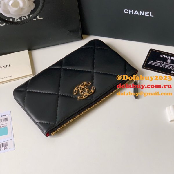 Hot Replica 19 Lambskin Small Pouch AP1059 Bag