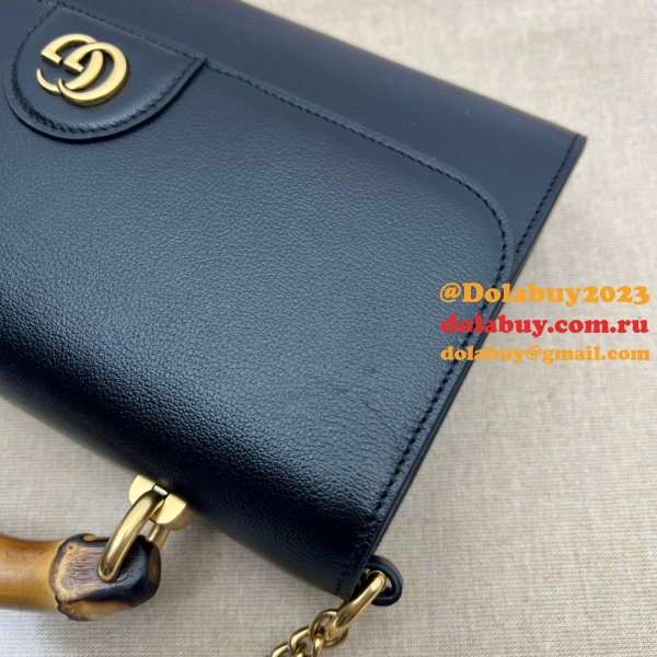 Gucci Replica 675794 Diana small shoulder bag in black/brown